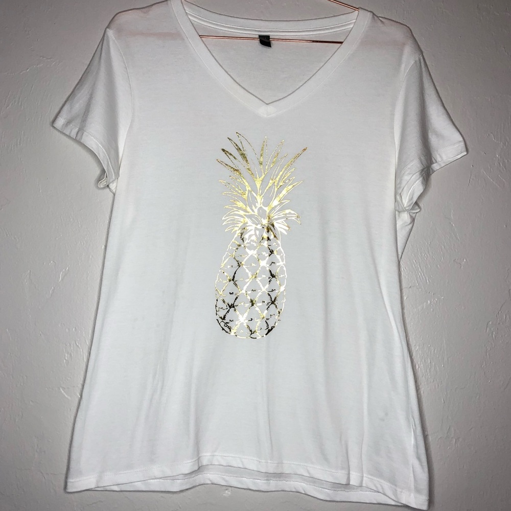 Adorable Gold Pineapple T-Shirt